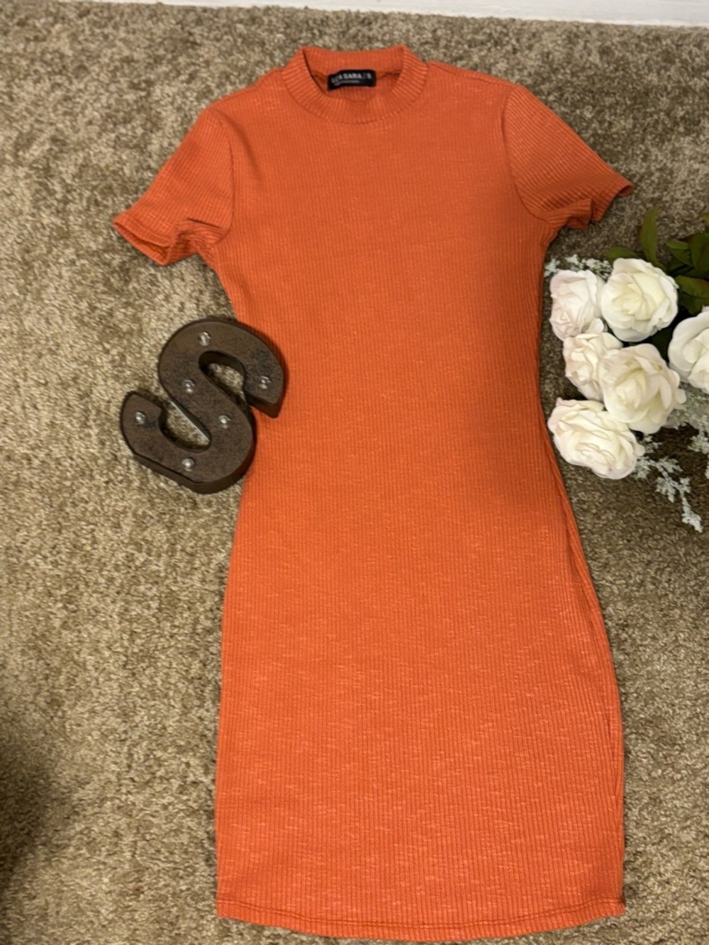 Short-Sleeve Orange Ribbed Bodycon Mini Dress